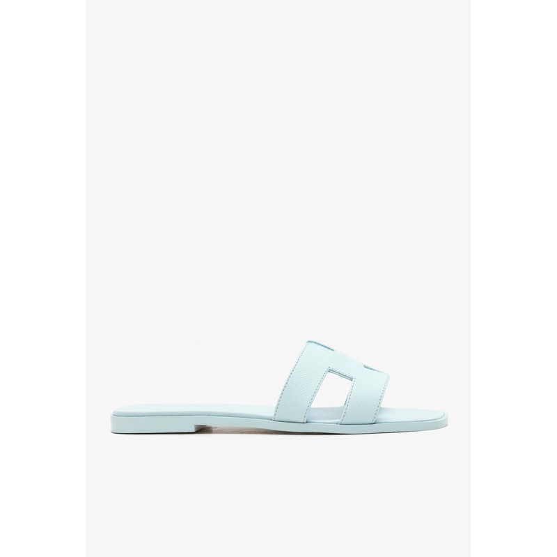 Oran H Cut-Out Sandals in Bleu Brume Epsom Leather