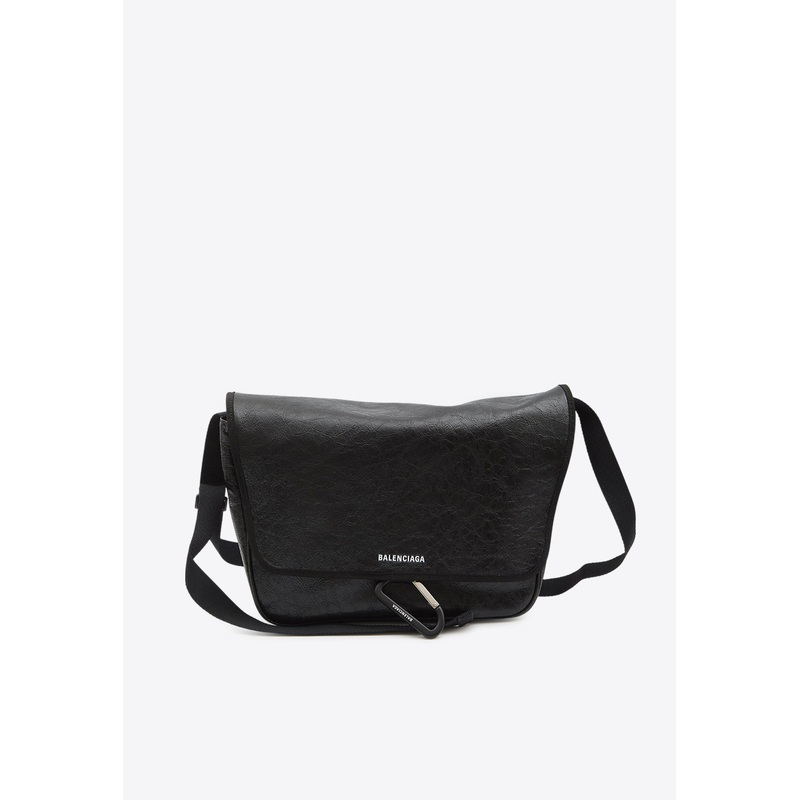 Explorer Leather Messenger Bag