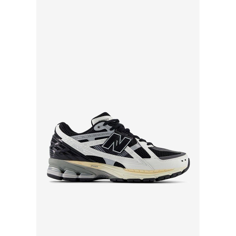 1906 Utility Sneakers in Black with Sea Salt and Magnet