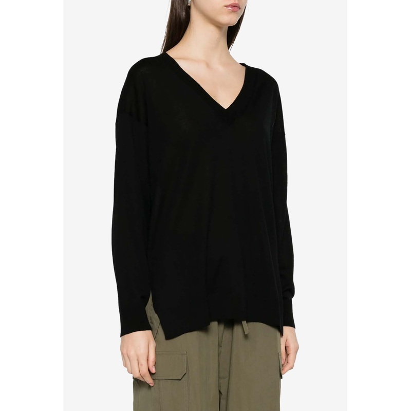 Linfa V-Neck Wool Blend Sweater