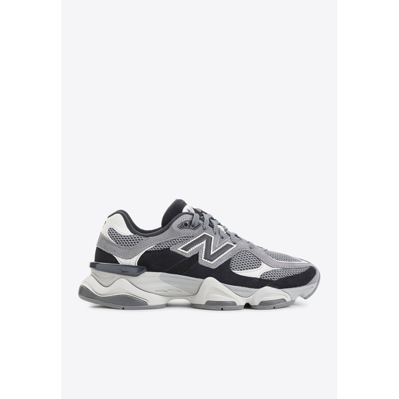 9060 Low-Top Sneakers in Black and Castlerock