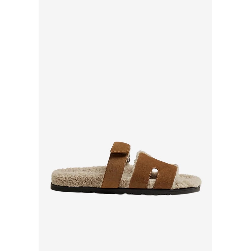 Chypre Sandals in Brun Fum Suede and Ecru Shearling