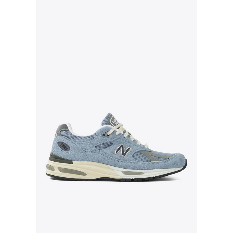 991V2 Grounded Pastels Sneakers