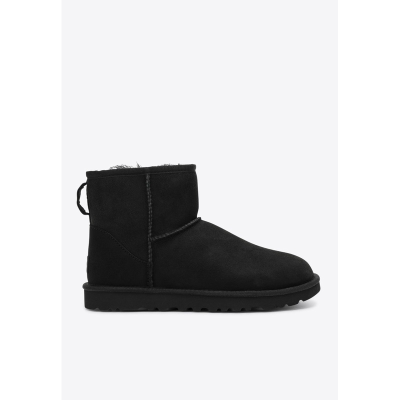 Classic Mini II Suede Boots