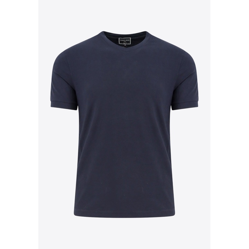 Essential V-neck T-shirt