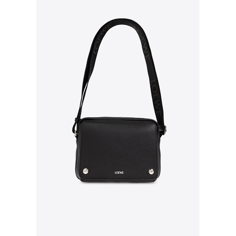 Medium Pebble Leather Messenger Bag