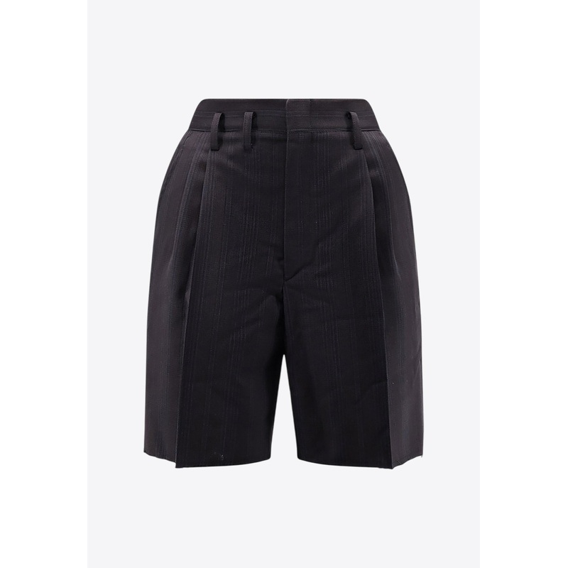 Buttoned Bermuda Shorts