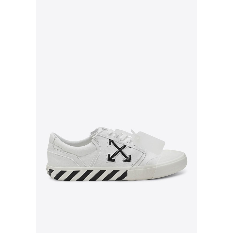 New Low Vulcanized Low-Top Sneakers