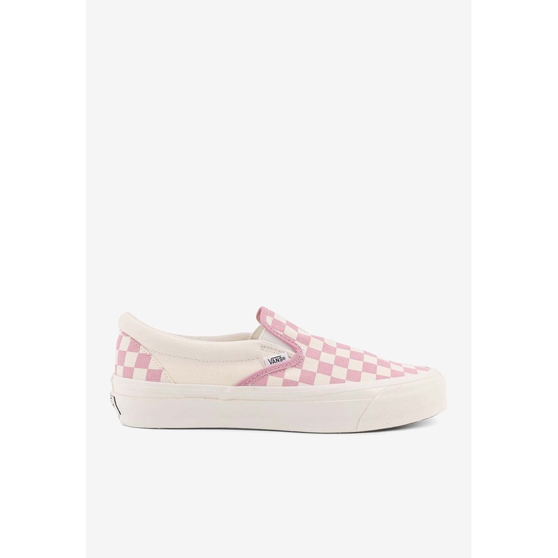 Classic 98 Slip-On Canvas Sneakers