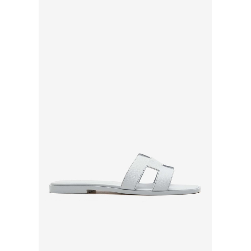 Oran H Cut-Out Sandals in Bleu Glacier Epsom Leather