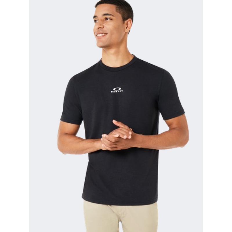Oakley Barke New Men Lifestyle T-Shirt Blackout