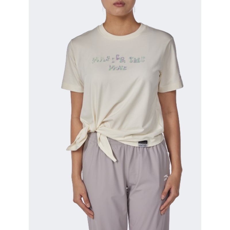 Anta Master The Move Women Lifestyle T-Shirt White