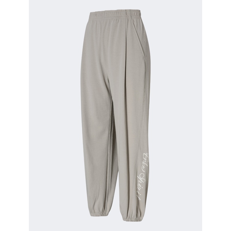 Erke Knitted Cropped Women Lifestyle Pant Light Green