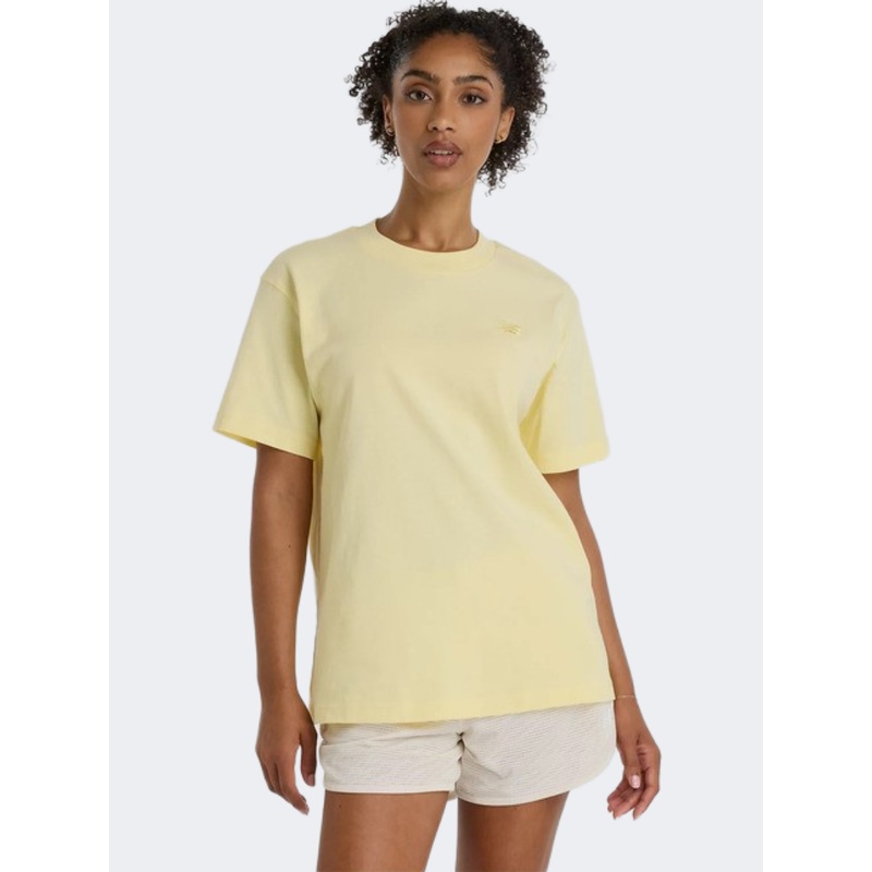 New Balance Athletics Women Lifestyle T-Shirt Parchment