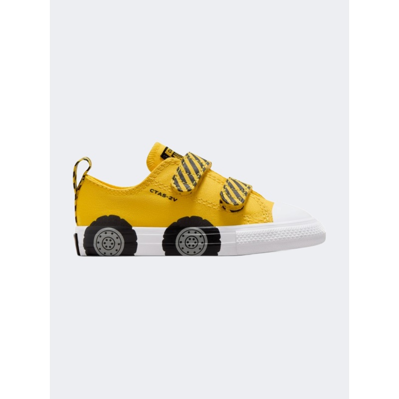Converse Chuck Taylor All Star 2V Onstruction Truck Infant-Boys Lifestyle Sneakers Amarillo/Black