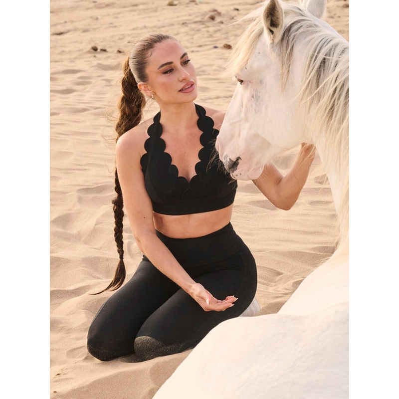 Wiskii V-Cut Scallop Halter Women Sportswear Bra Black