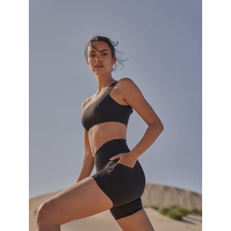 Wiskii V-Waist Vigorous Women Sportswear Short Black