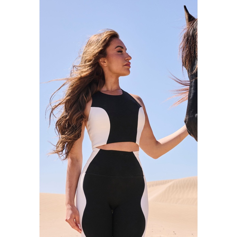 Wiskii Color-Block Racerback Sports Women Sportswear Bra Black Ivory