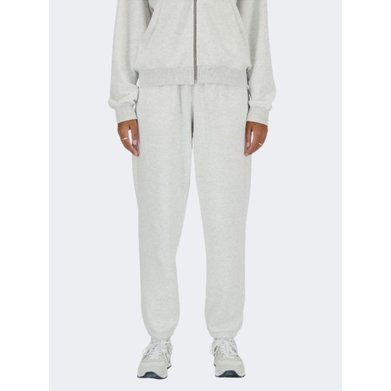 New Balance Essentials French Terry Women Lifestyle Pant Ash  Heather