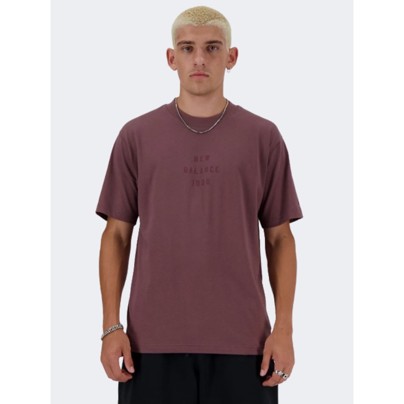 New Balance Iconic Collegiate Graphic Men Lifestyle T-Shirt  Licorice