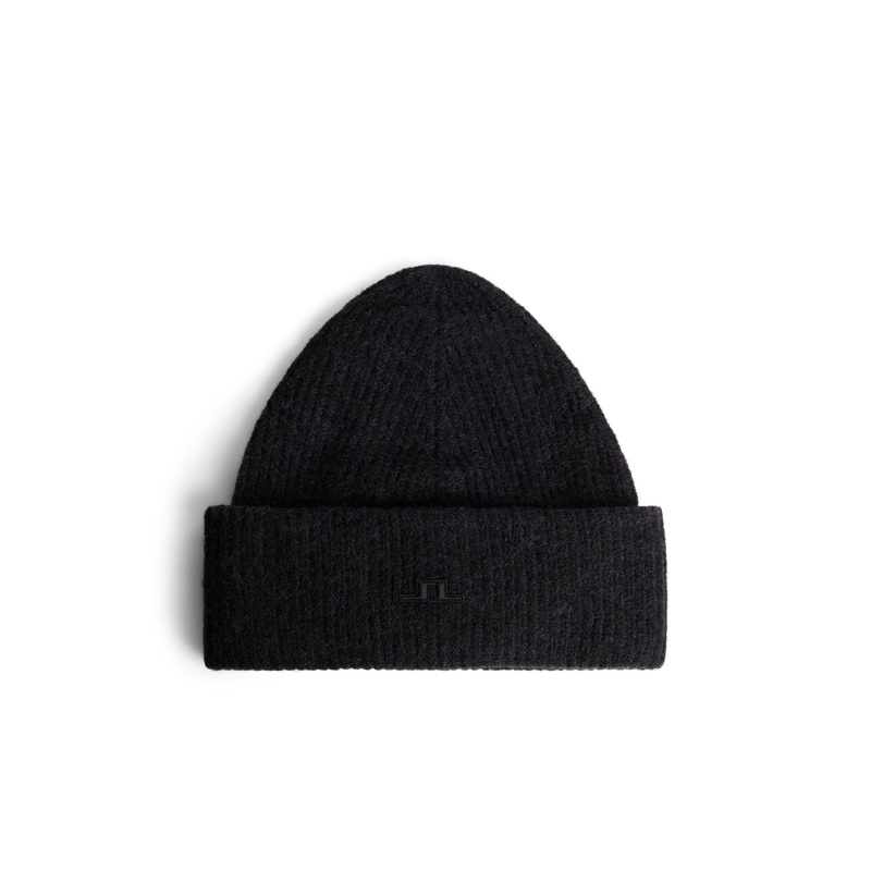 Elsa Beanie / Black