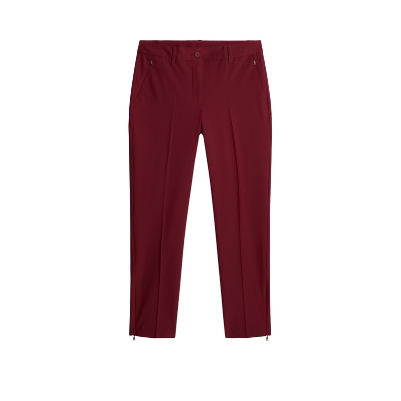 Pia Pant / Cabernet
